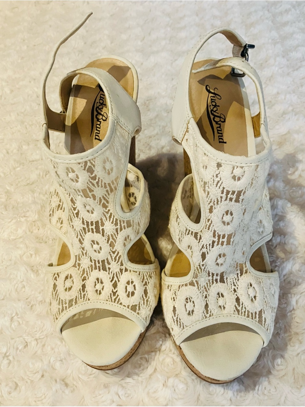 Lucky Brand Cream Lace Peep-Toe Wedge Sandals